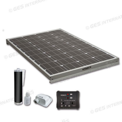 Immagine di Pannelli monocristallini e regolatore PWM a 2 batterie